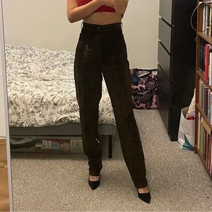 High waisted Danier brown suede pants